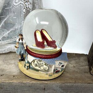 Wizard Of Oz 1999 Musical Snow Globe With Dorothy & Ruby Slippers Turner Product